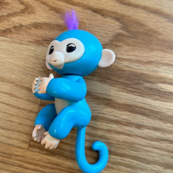 Fingerling - Picture 2 of 4